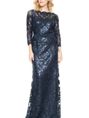 Tadashi Shoji Navy Lace Gown 2X (20Q) – Elegant, Worn Twice